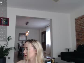girl
        kriss0leoo cam image #2203280