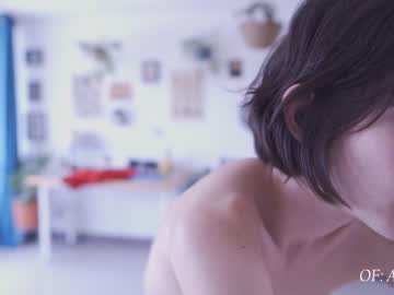 girl
        maria_alfonsina_ cam image #1917925