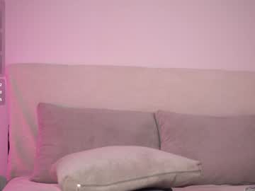 girl
        honeyyykate cam image #3478462