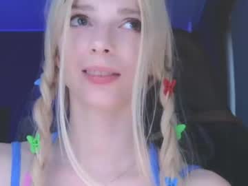 girl
        baby_gopn1k cam image #2683045