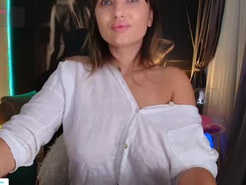 girl
        aliessia cam image #4350054