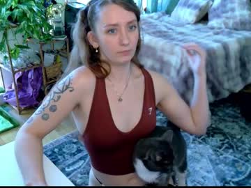 girl
        adalinarae cam image #3875867