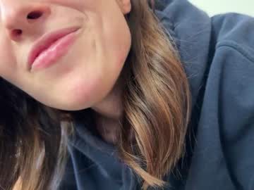 girl
        rosykindred cam image #1809020