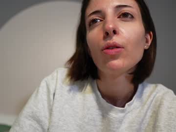 girl
        rosykindred cam image #3508615