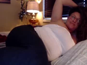 girl
        roxyrolla cam image #903406