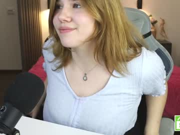 girl
        girl_u_never_met cam image #1721752