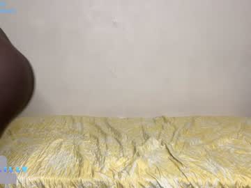 couple
        a_kingg cam image #2331291