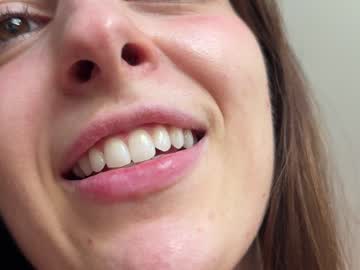 girl
        rosykindred cam image #1732221