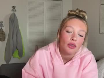 girl
        lexaarose05 cam image #4442102