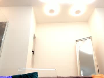 girl
        hotfallingdevil cam image #2465735