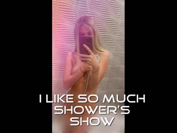 girl
        blush_mikki cam image #1860908