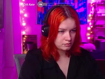 girl
        cherry_night666 cam image #4184506