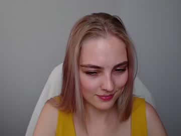 couple
        jscarlett cam image #23276