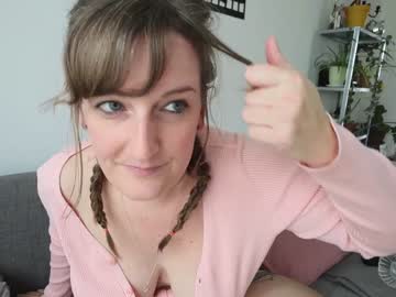 girl
        boobsgwendy cam image #1906821