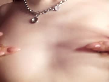 girl
        1cequeen cam image #712674