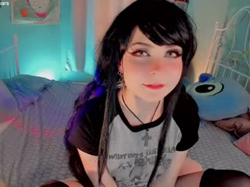 girl
        ronnie_neko cam image #1309480