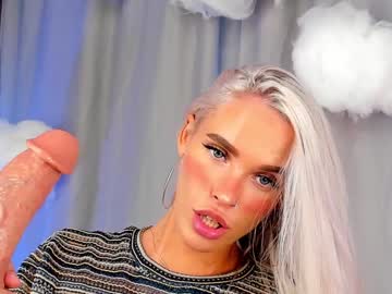 girl
        blush_mikki cam image #3052030