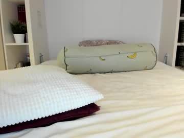 girl
        mis_eva cam image #697739