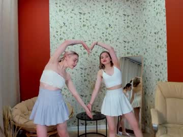 couple
        elis__bae cam image #461846