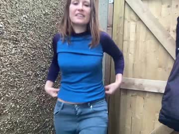girl
        eatmypie69 cam image #2494986