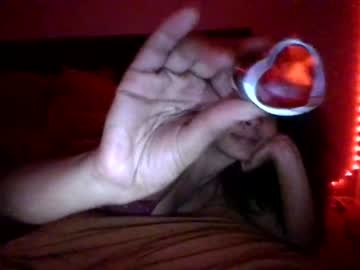 girl
        kaialuv cam image #81335