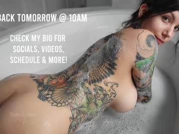 girl
        harliequinnx cam image #3250874