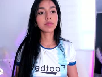 girl
        ariadna5 cam image #2031442