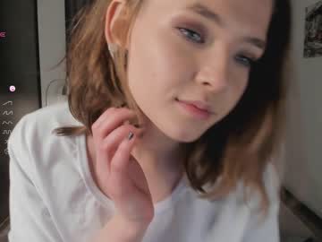 girl
        jasminedunlap cam image #2022966