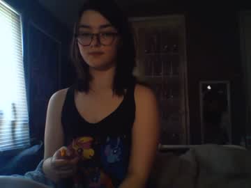 girl
        soursou cam image #2514816