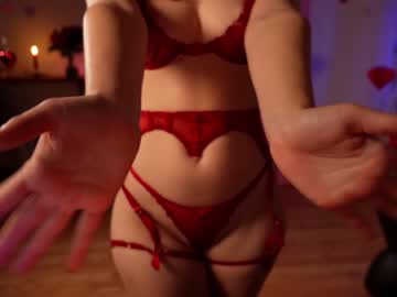 girl
        alisonrouge cam image #2345374