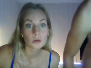 couple
        melanie_rosex cam image #488027
