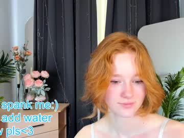 girl
        navy_blush cam image #2317675