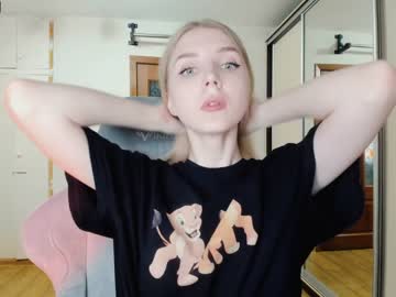 girl
        oh_honey_ cam image #536823