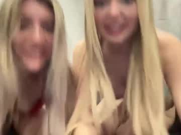 girl Webcam Girls Sex Thressome And Foursome with onicasummer