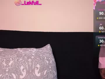 couple Webcam Girls Sex Thressome And Foursome with lekfullkatten