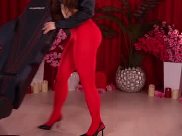 girl
        kittycaitlin cam image #4350697