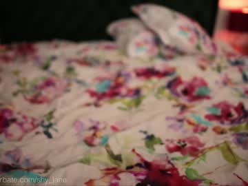 girl
        shy_jane cam image #347022