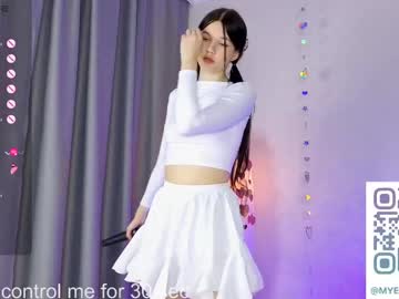 girl
        lynaleex cam image #4144522