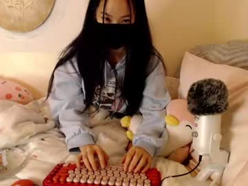 girl
        alice_lee18 cam image #508668