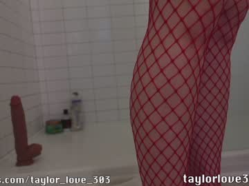 girl
        taylor_love_303 cam image #624784