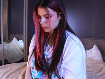 girl
        pinkncrazy cam image #940085