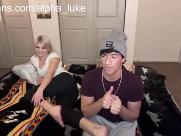 couple
        alpha_luke cam image #335420