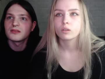 couple
        acid666kittens cam image #827532