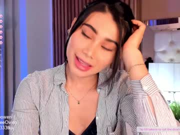 girl
        abie_owen cam image #1670150