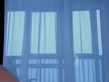 girl
        brightt_star cam image #3796906