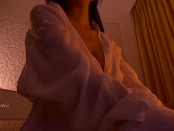 girl
        mystikei cam image #1804174