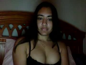 girl
        baby_nish cam image #407450