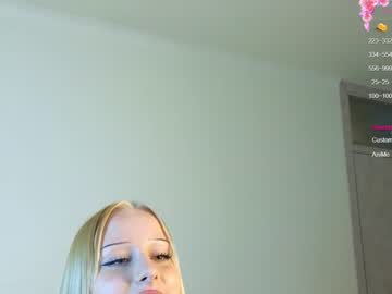 girl
        portiagibbard cam image #2840737
