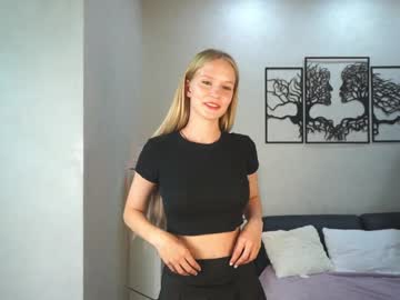 girl
        pollycilley cam image #3261849