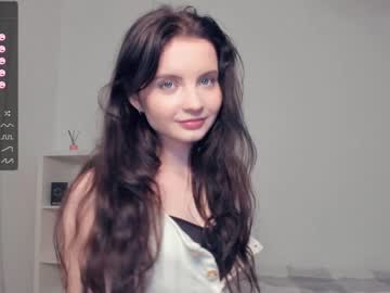 girl
        hello_mysun cam image #1741175
